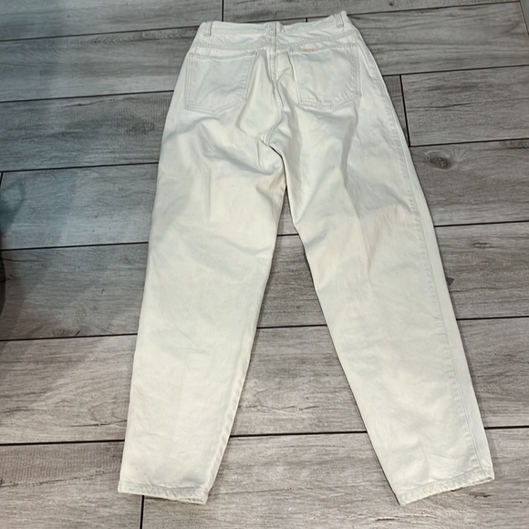 Vintage modern basics white jeans - Picture 2 of 3